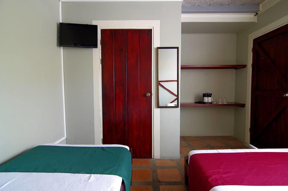 Hotel Ліберія Номер фото