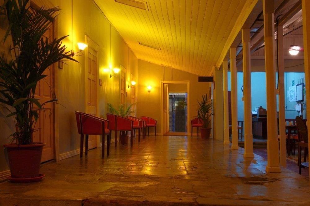 Hotel Ліберія Екстер'єр фото